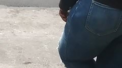 Huge African Milf Big Booty In Jeans