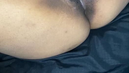 Stud makes her fem cum – Lo & Lia